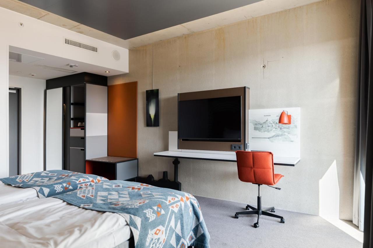 โซโล โซคอส โฮเทล ทอร์นี แทมเปเร Hotel ตัมเปเร ภายนอก รูปภาพ